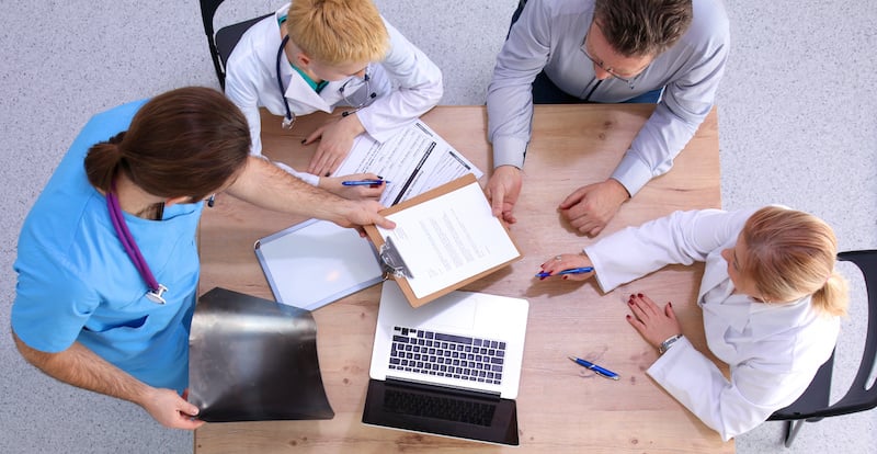 medical-team-around-table